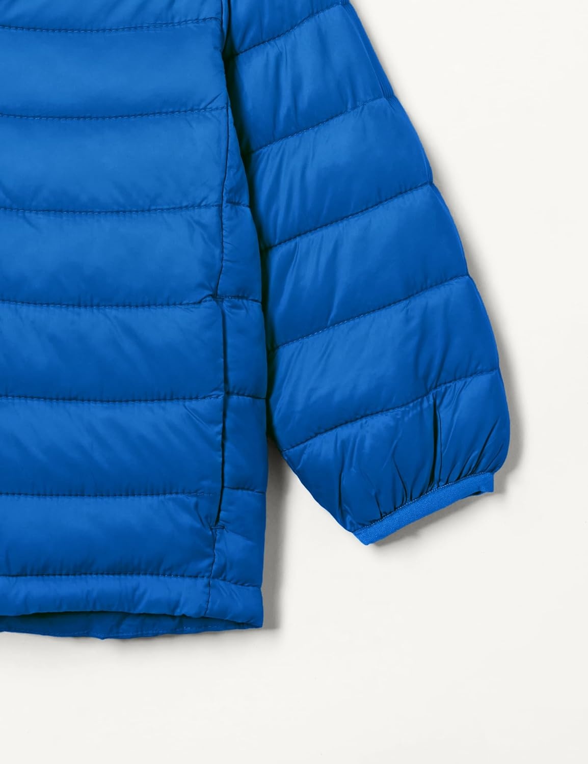 image:imageAmazon Essentials Boys and Toddlers Lightweight WaterResistant Packable Hooded Insulated Puffer JacketBlue