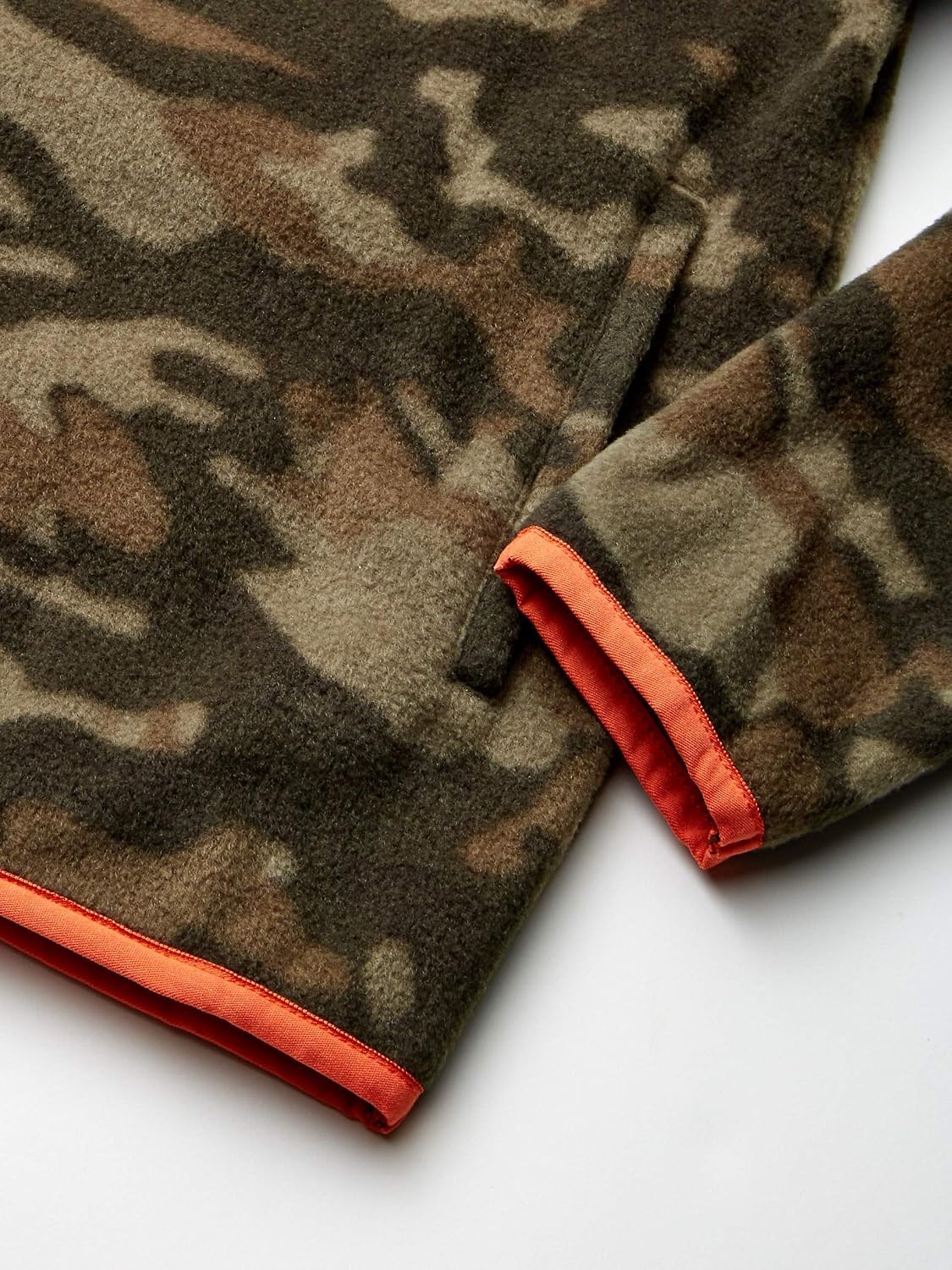 image:imageAmazon Essentials Boys and Toddlers Long Sleeve Midweight Polar Fleece QuarterZip Pullover JacketGreen Camouflage