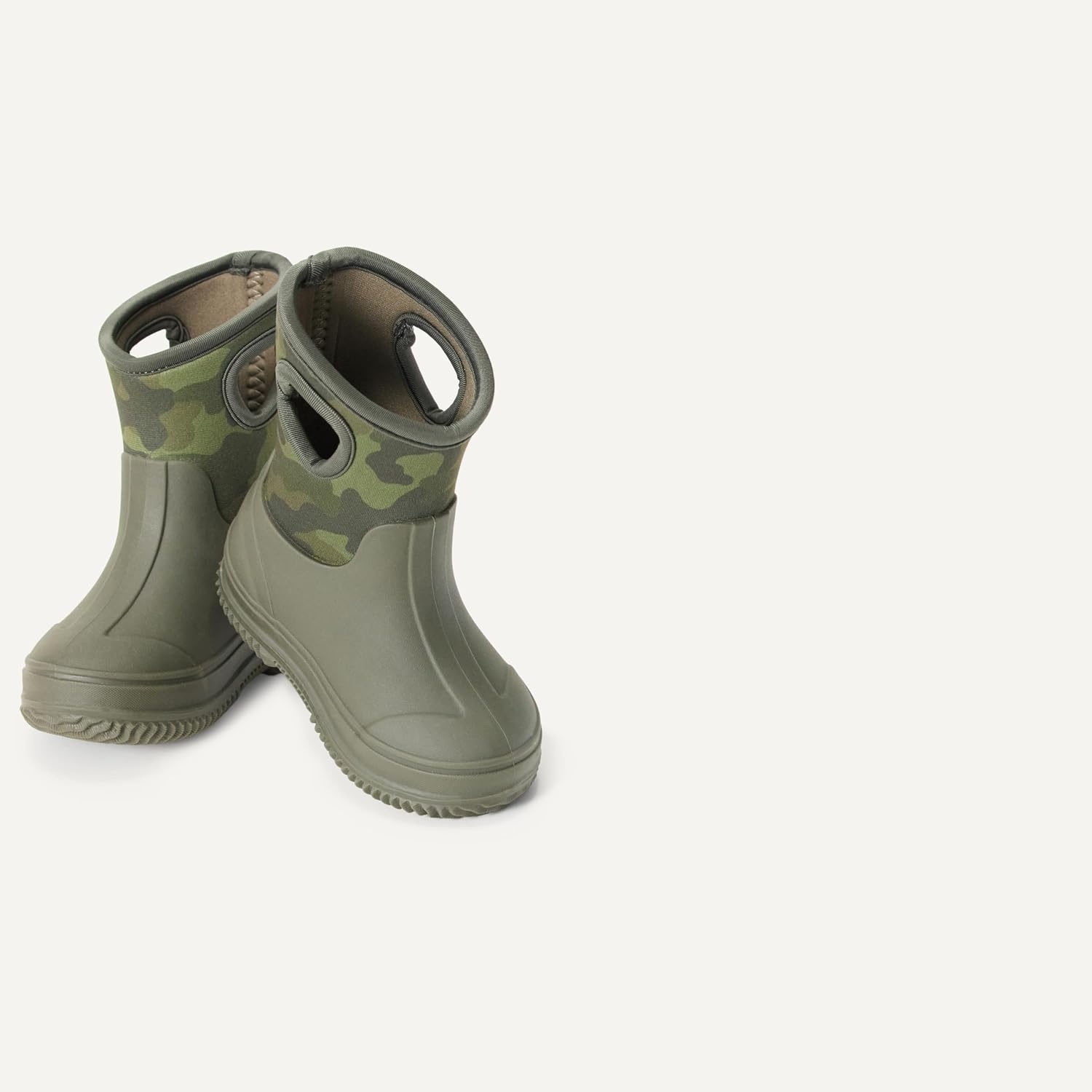 image:imageAmazon Essentials Unisex Kids Insulated Neoprene Rain BootOlive Camo