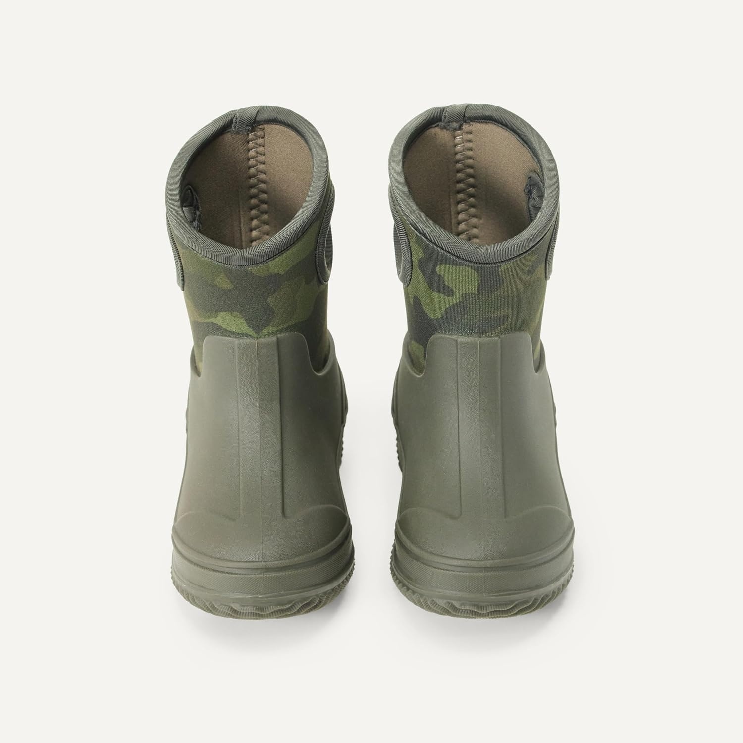 image:imageAmazon Essentials Unisex Kids Insulated Neoprene Rain BootOlive Camo
