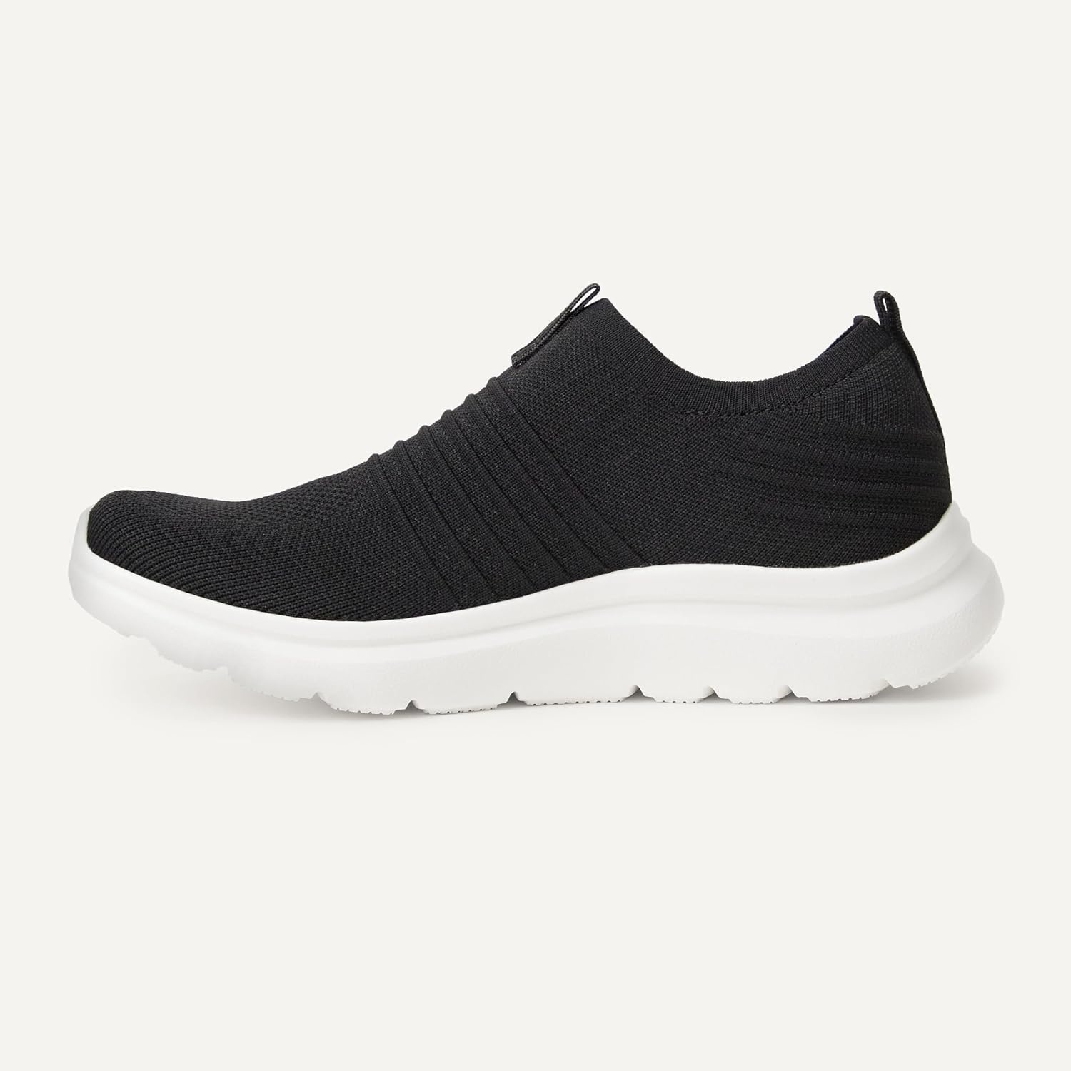 image:imageAmazon Essentials Unisex Kids Knit Light Weight Slip On SneakerBlackWhite