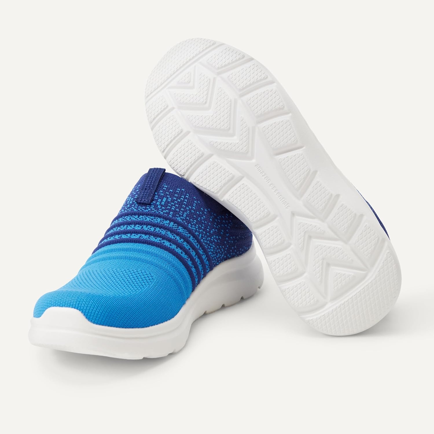 image:imageAmazon Essentials Unisex Kids Knit Light Weight Slip On SneakerBlue Gradient
