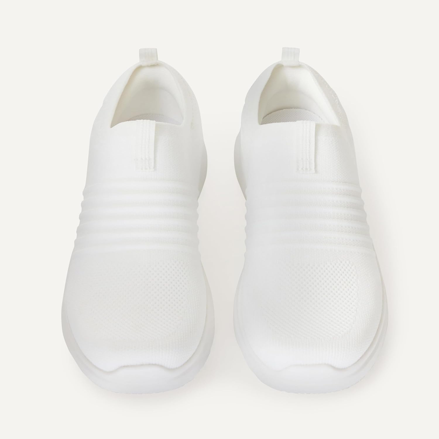 image:imageAmazon Essentials Unisex Kids Knit Light Weight Slip On SneakerWhite
