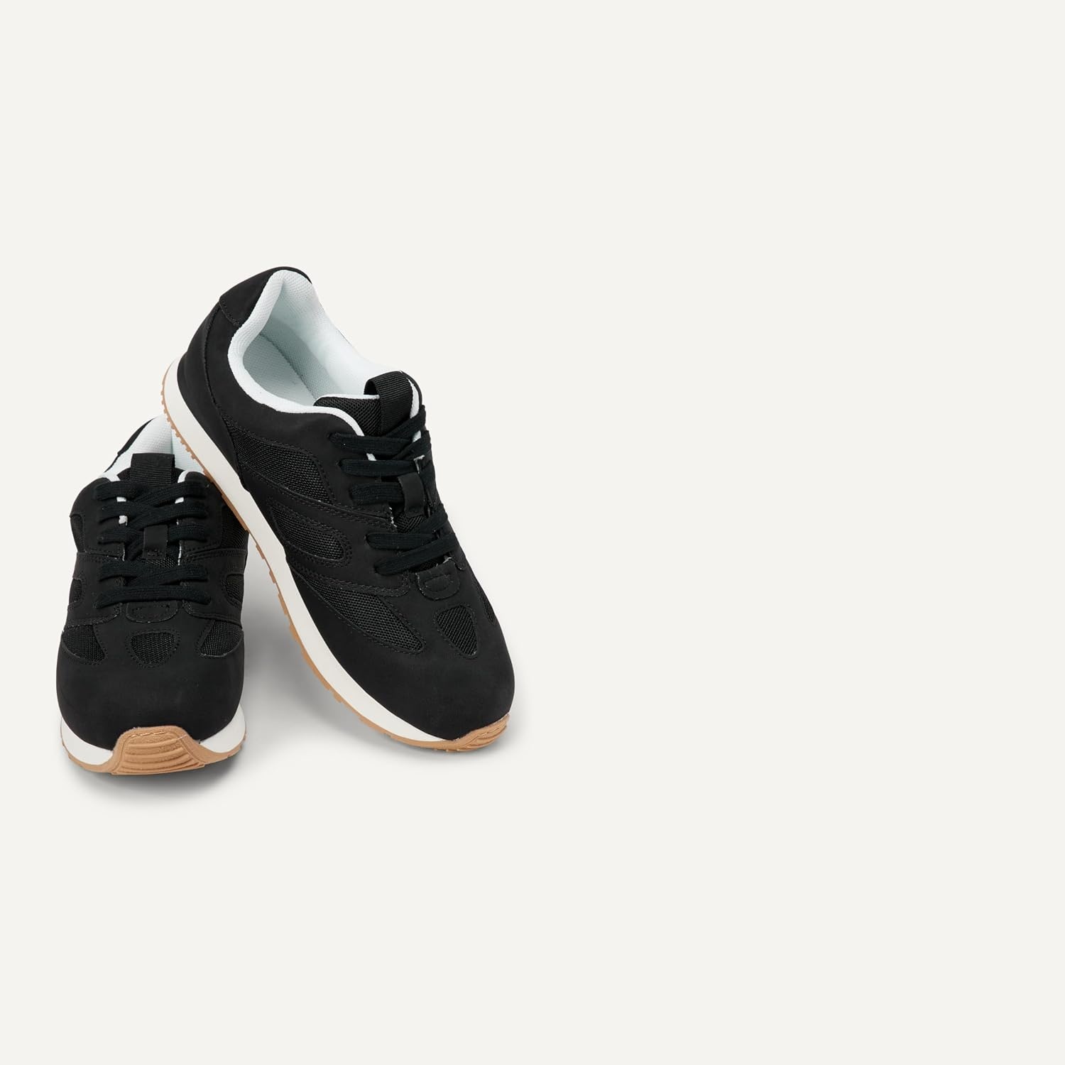 image:imageAmazon Essentials Unisex Kids Lace Up Sneakers for Boys and GirlsBlack