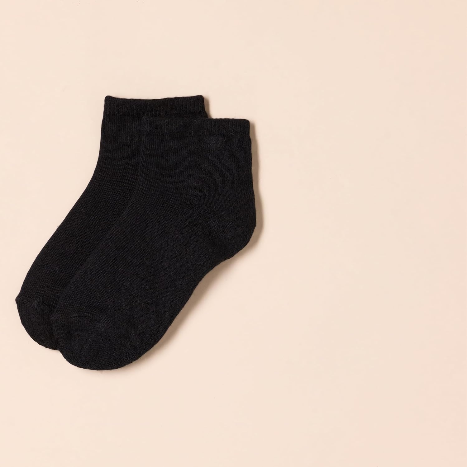 image:imageAmazon Essentials Unisex Kids and Toddlers Cotton Ankle Socks with Cushioned Sole for Boys Girls Toddlers 14 Pairs14pack Black