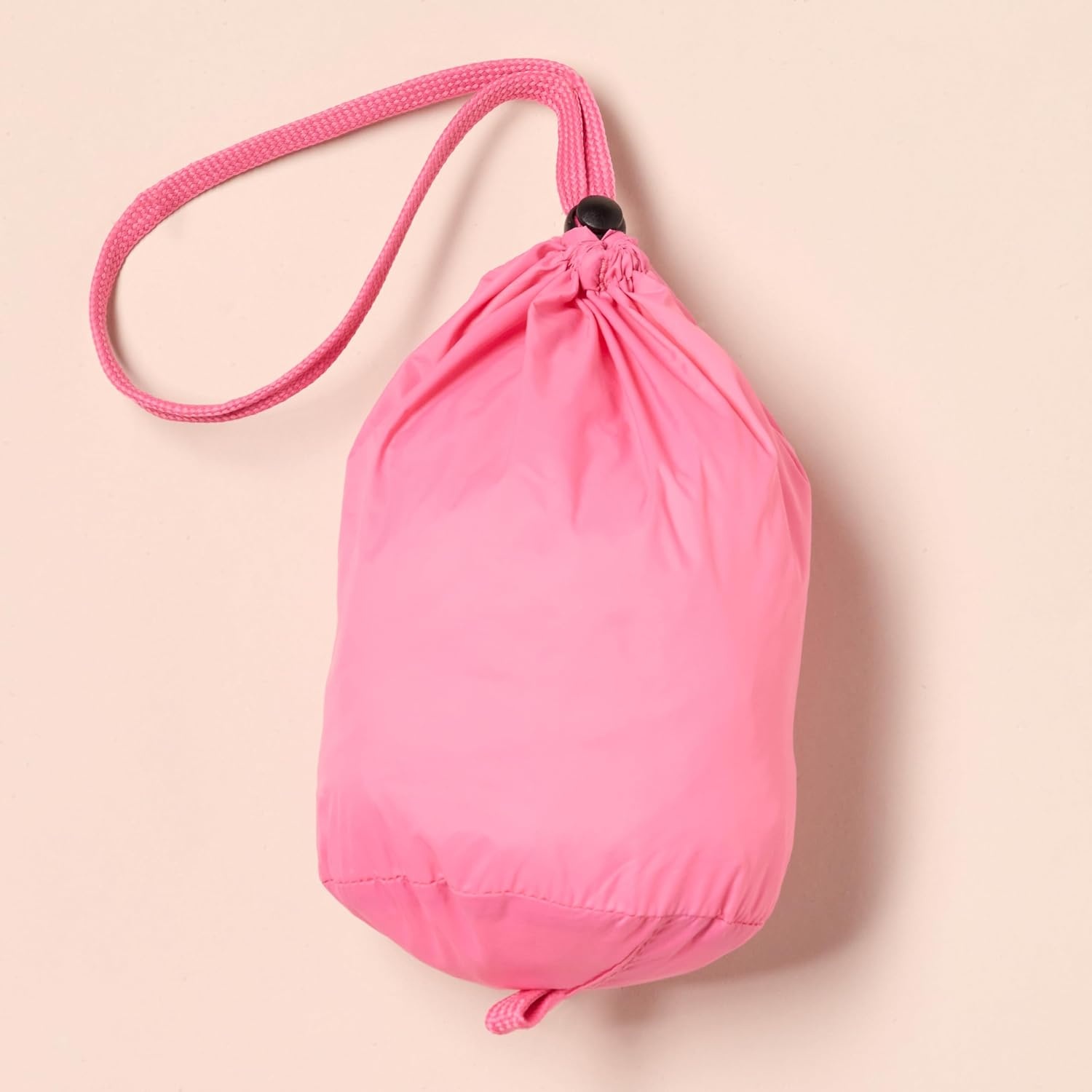 image:imageAmazon Essentials Girls and Toddlers LightWeight WaterResistant Packable Mock Puffer JacketsBright Pink
