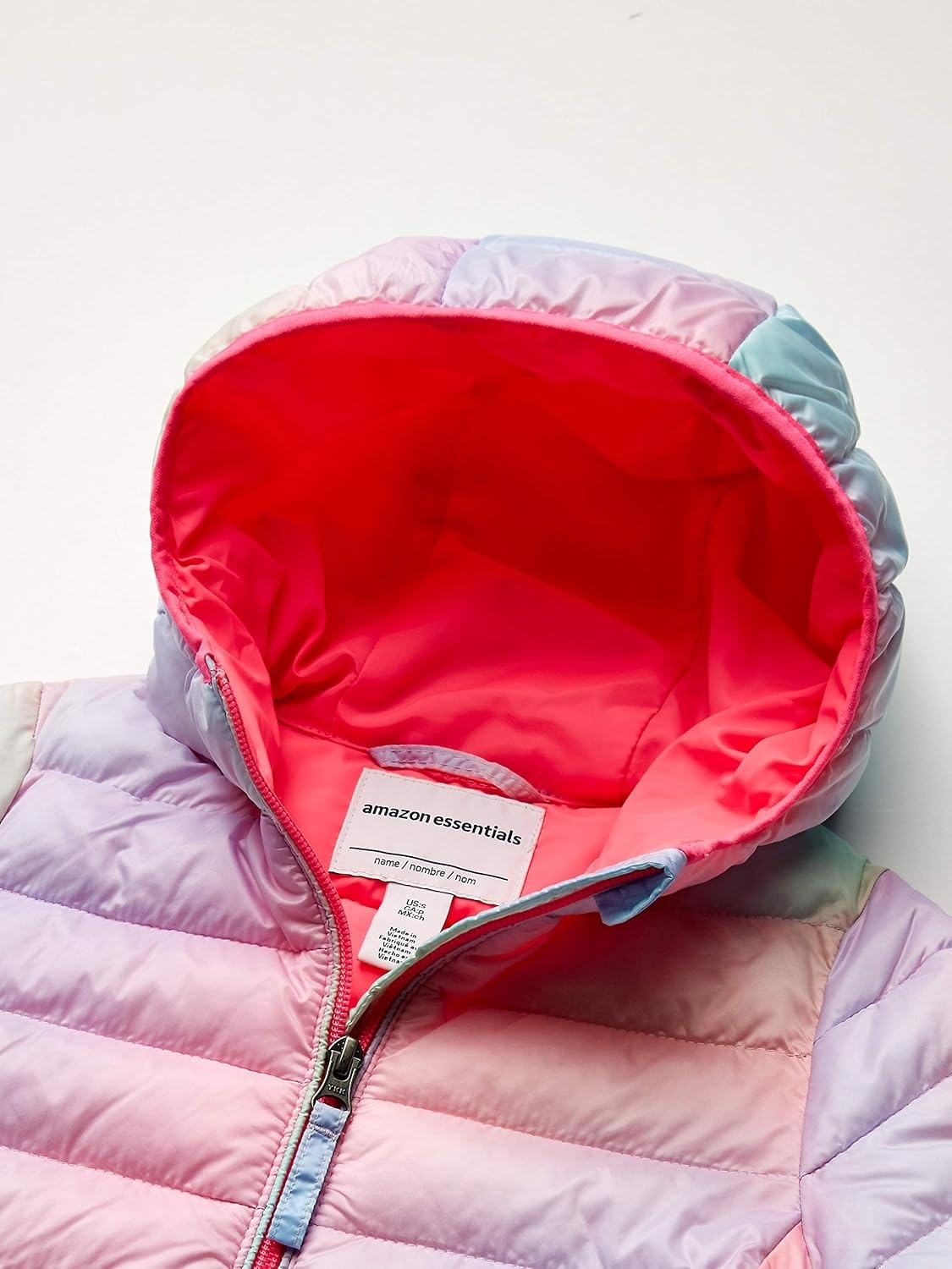 image:imageAmazon Essentials Girls and Toddlers Lightweight WaterResistant Packable Hooded Puffer JacketPink Ombre