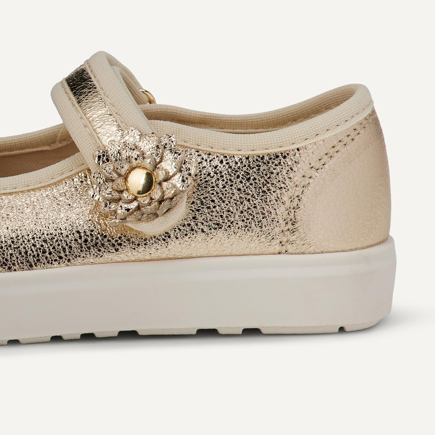 image:imageAmazon Essentials Girls Mary Jane SneakersMetallic Gold