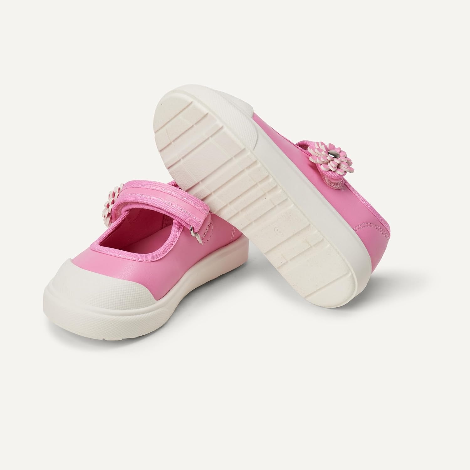 image:imageAmazon Essentials Girls Mary Jane SneakersPink