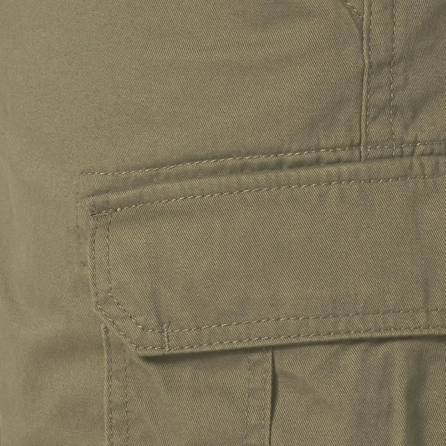 image:imageAmazon Essentials Mens 10 ClassicFit Cotton Twill Cargo Shorts Multiple Pockets Available in Big amp TallKhaki Brown