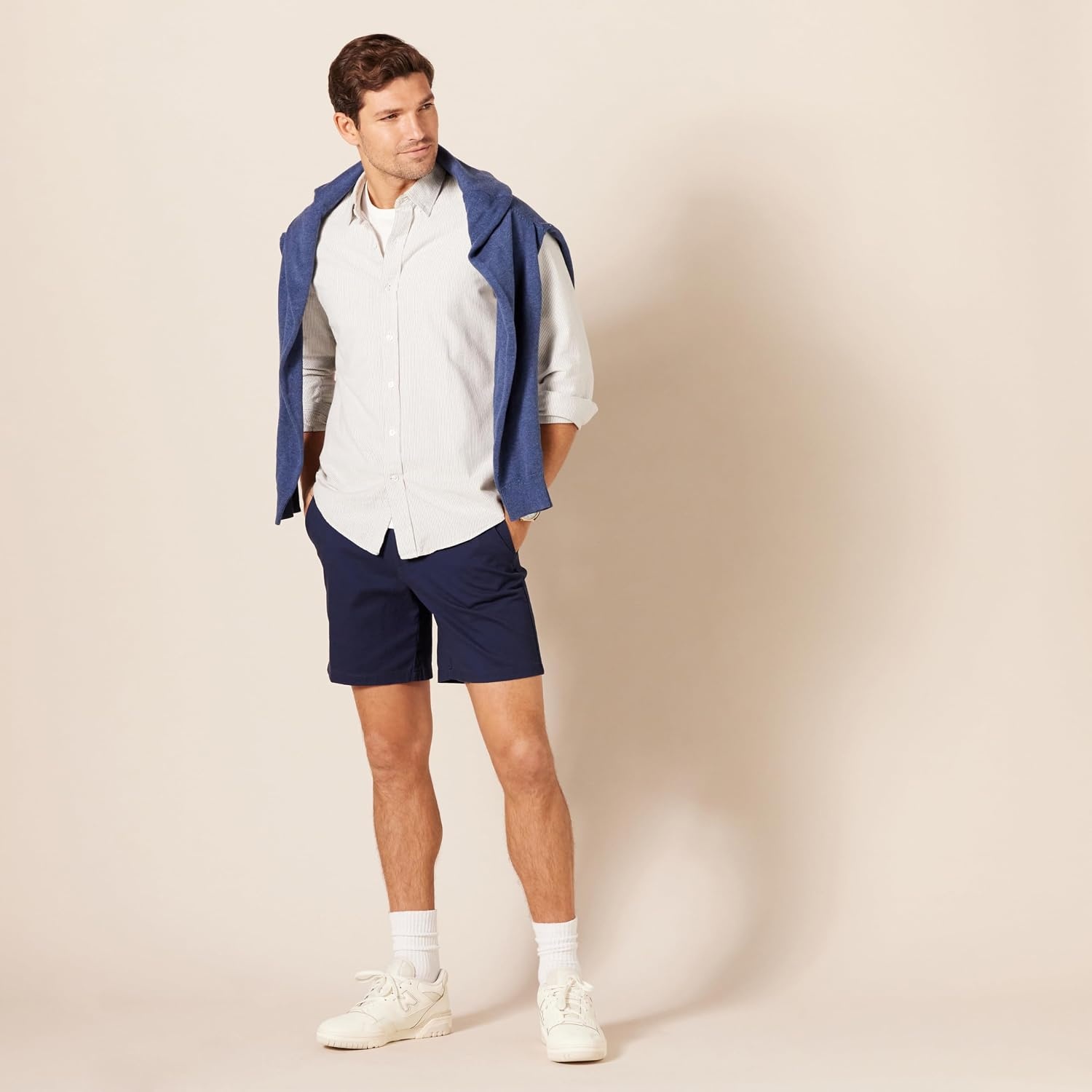 image:imageAmazon Essentials Mens 7 Stretch Chino ShortsNavy