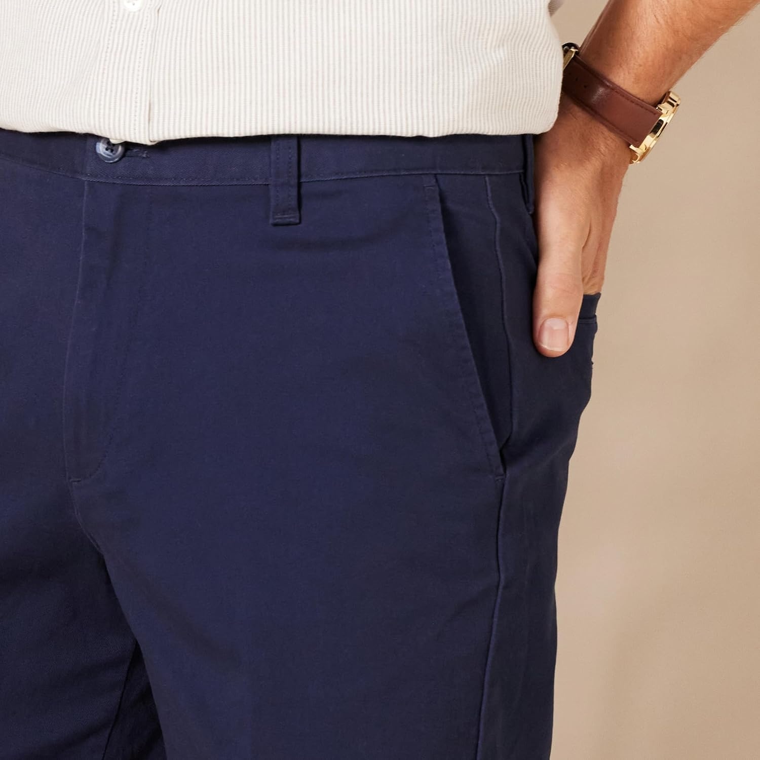 image:imageAmazon Essentials Mens 7 Stretch Chino ShortsNavy