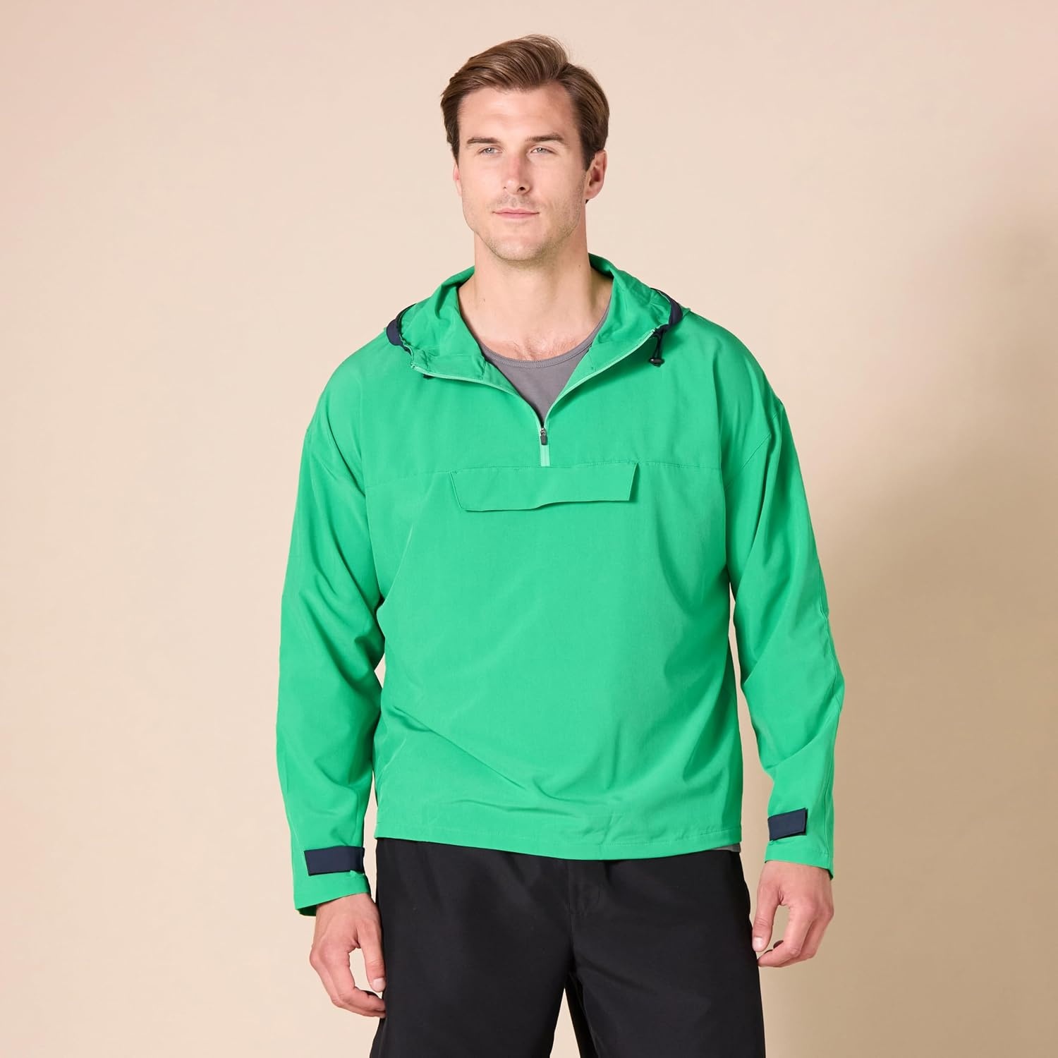 image:imageAmazon Essentials Mens Athletic Lightweight Stretch Woven Colorblock Anorak JacketGreen