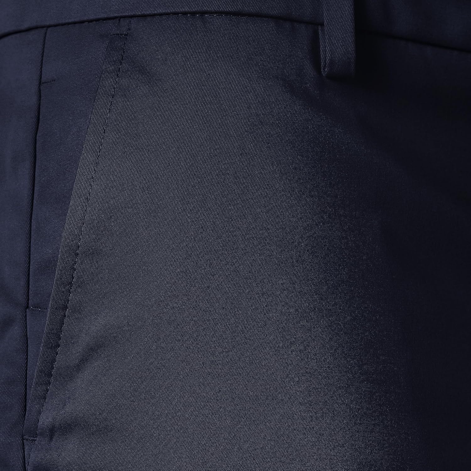 image:imageAmazon Essentials Mens ClassicFit 9 Inseam MoistureWicking Golf Shorts Functional Pockets Available in Big amp TallNavy