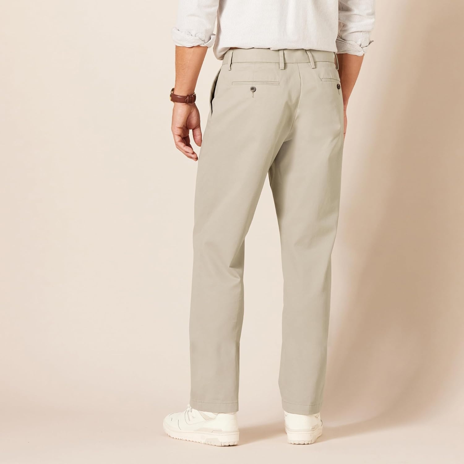 image:imageAmazon Essentials Mens ClassicFit WrinkleResistant FlatFront Stretch Chino PantKhaki Beige