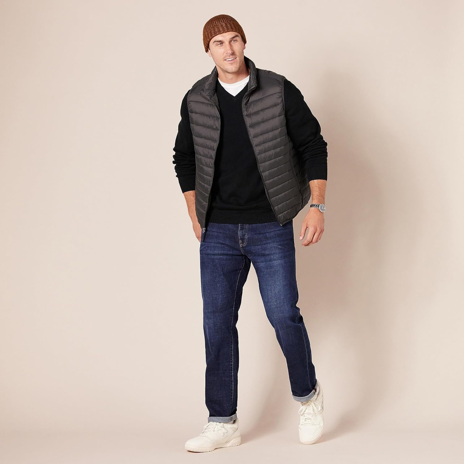 image:imageAmazon Essentials Mens Regular Fit Cotton VNeck Pullover Sweater Available in Big amp TallBlack