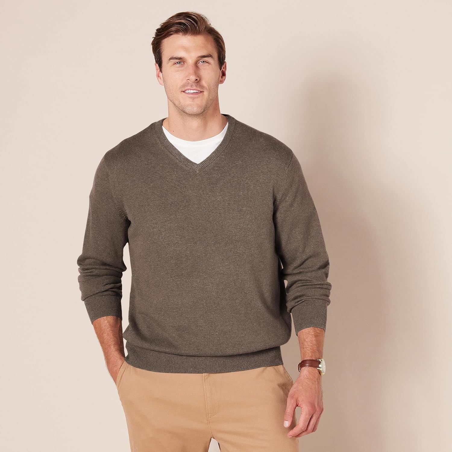 image:imageAmazon Essentials Mens Regular Fit Cotton VNeck Pullover Sweater Available in Big amp TallBrown Heather