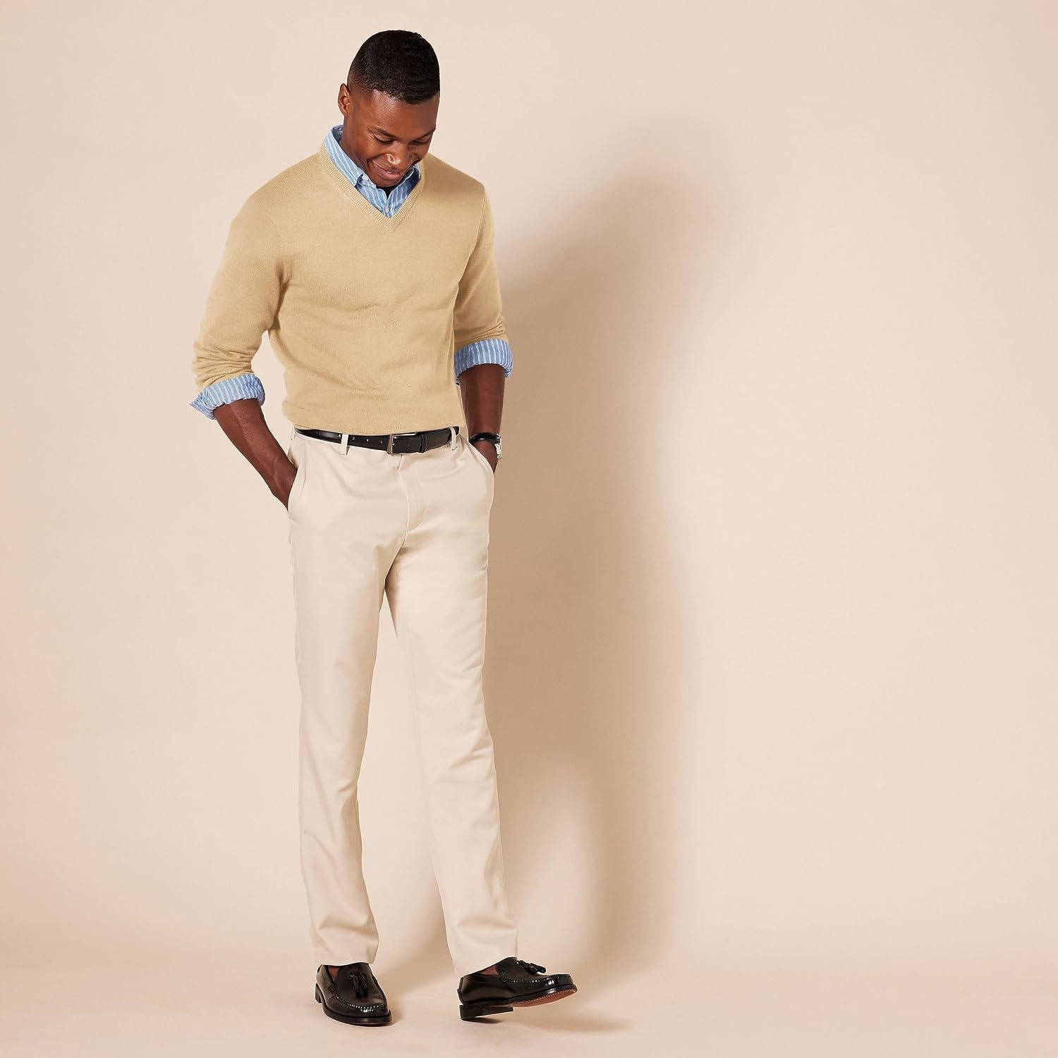 image:imageAmazon Essentials Mens Regular Fit Cotton VNeck Pullover Sweater Available in Big amp TallCamel Heather