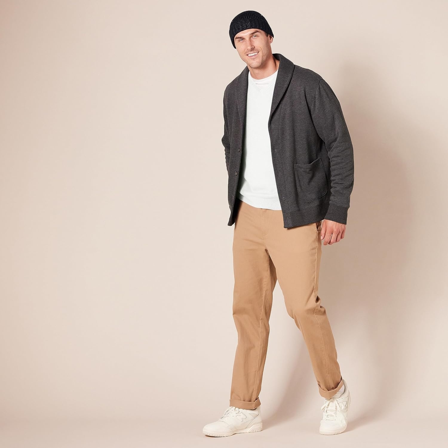 image:imageAmazon Essentials Mens Regular Fit Cotton VNeck Pullover Sweater Available in Big amp TallIvory