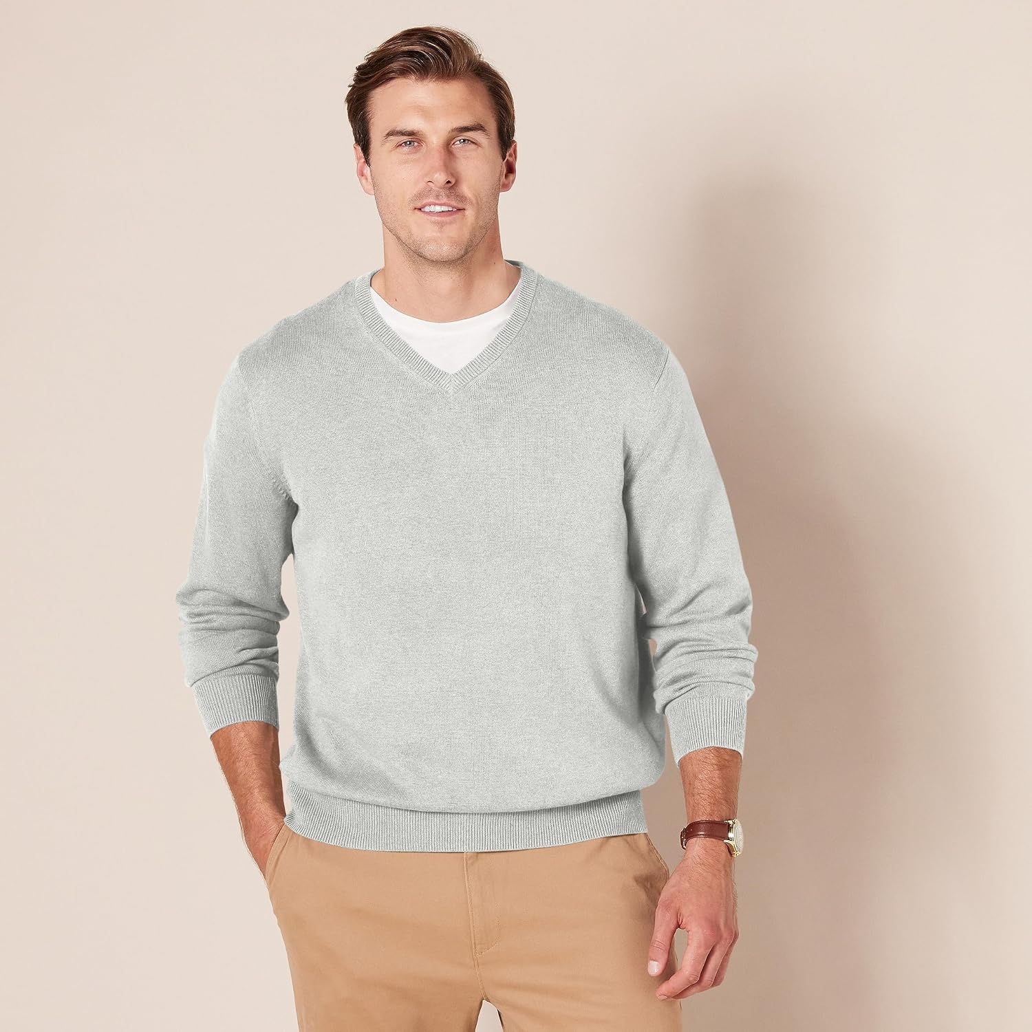 image:imageAmazon Essentials Mens Regular Fit Cotton VNeck Pullover Sweater Available in Big amp TallLight Grey Heather