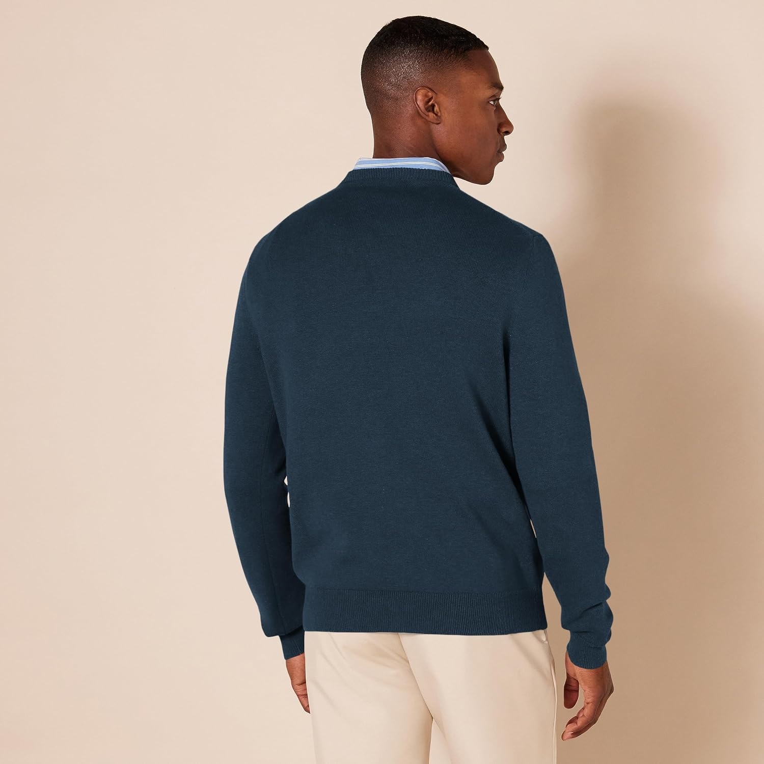 image:imageAmazon Essentials Mens Regular Fit Cotton VNeck Pullover Sweater Available in Big amp TallNavy