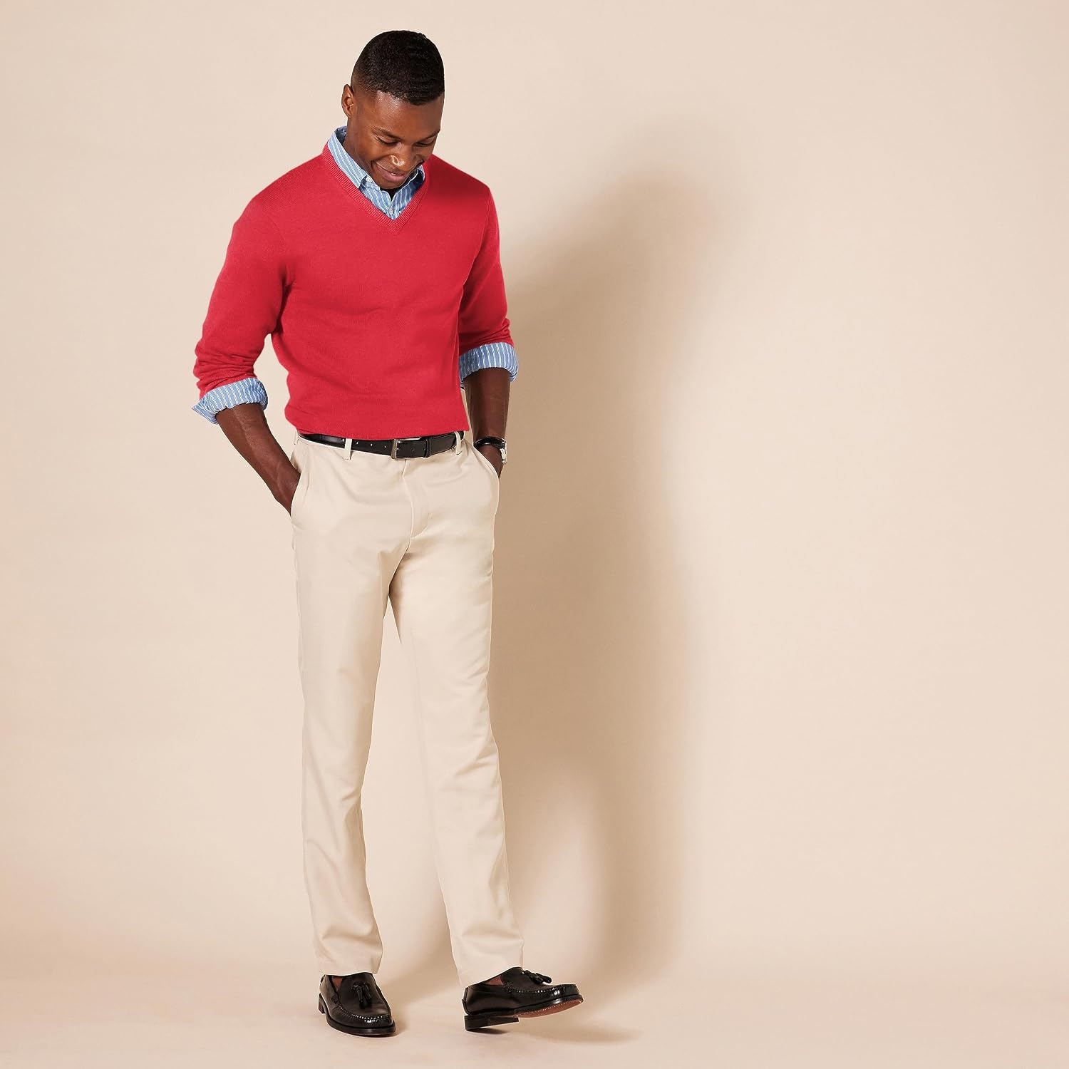 image:imageAmazon Essentials Mens Regular Fit Cotton VNeck Pullover Sweater Available in Big amp TallRed