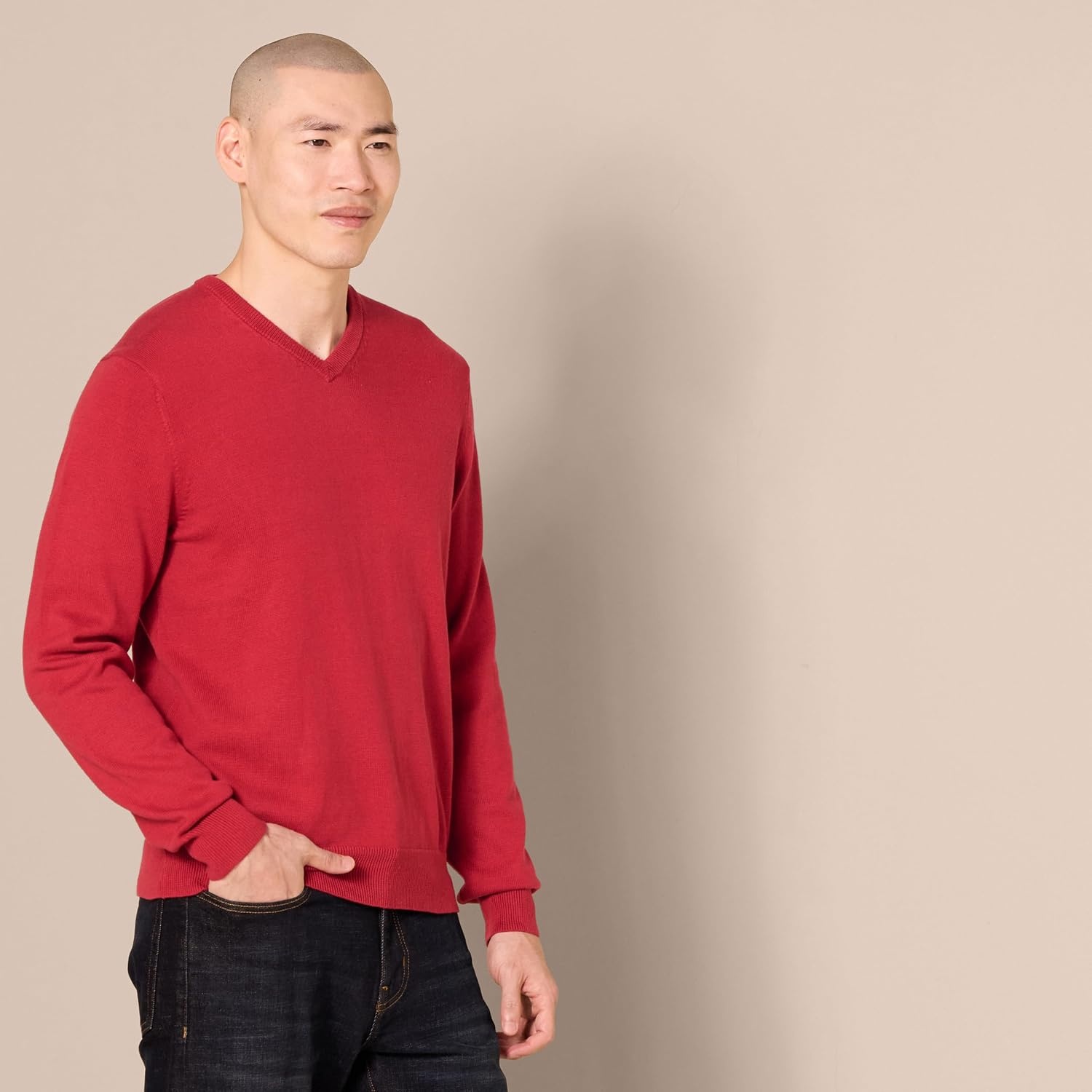 image:imageAmazon Essentials Mens Regular Fit Cotton VNeck Pullover Sweater Available in Big amp TallRed