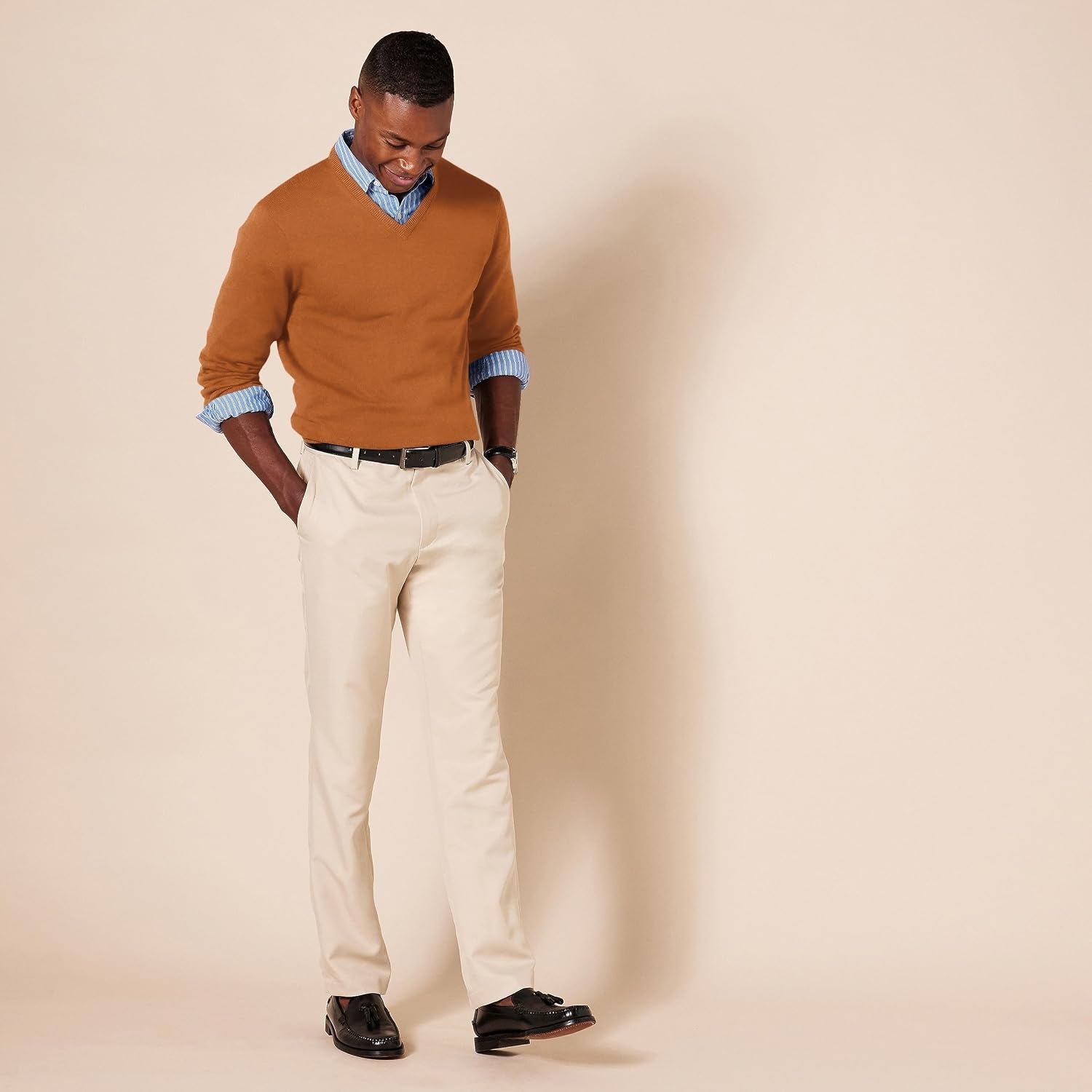 image:imageAmazon Essentials Mens Regular Fit Cotton VNeck Pullover Sweater Available in Big amp TallRust