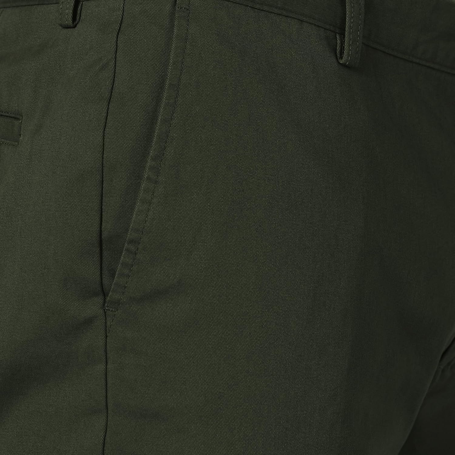 image:imageAmazon Essentials Mens SlimFit 9 Chino ShortsDark Olive