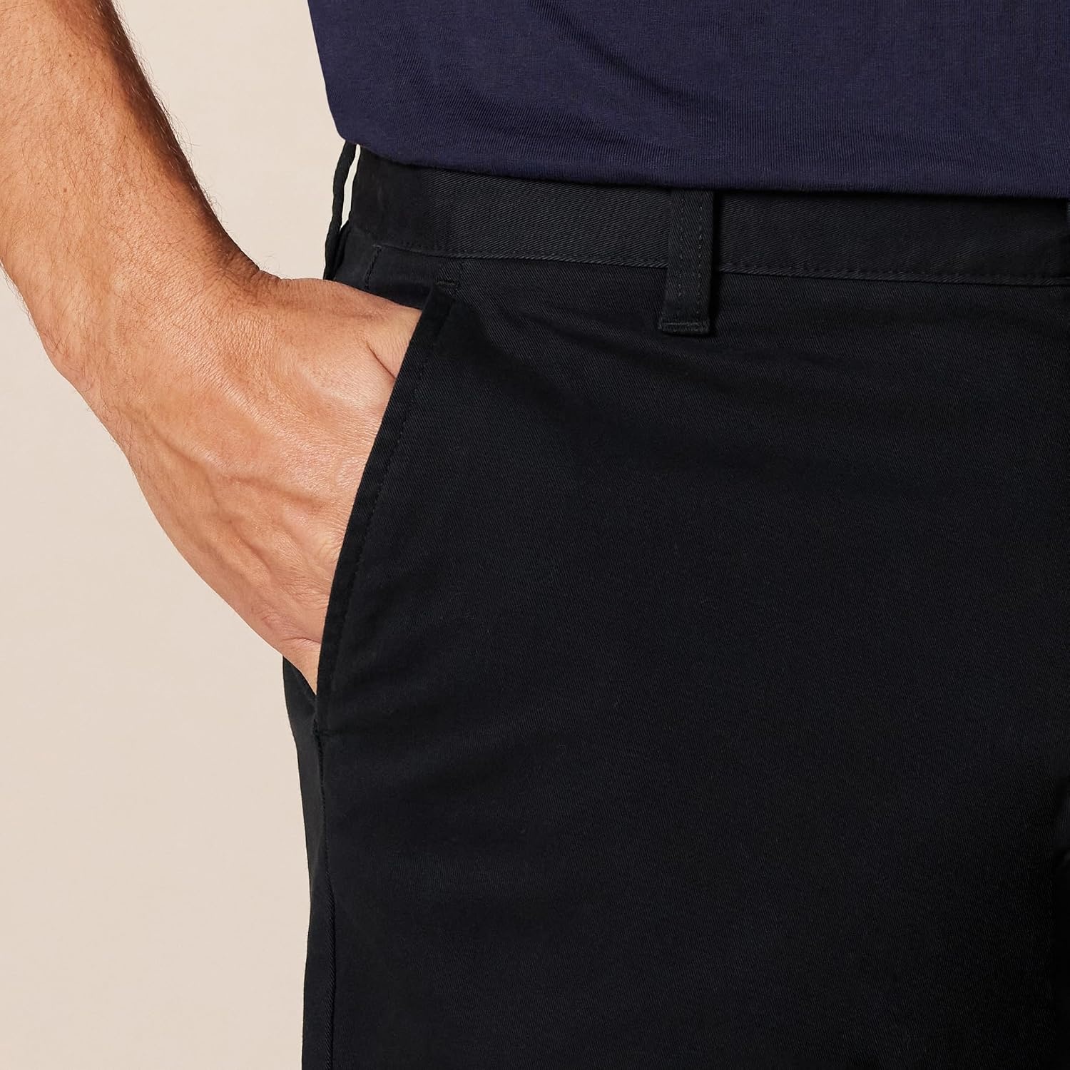 image:imageAmazon Essentials Mens SlimFit 9 Stretch Chino Shorts Midweight Cotton TwillBlack