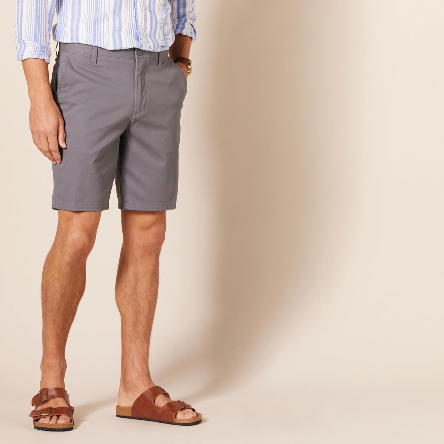 image:imageAmazon Essentials Mens SlimFit 9 Stretch Chino Shorts Midweight Cotton TwillCharcoal