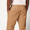 Amazon Essentials Men’s Athletic-Fit Chino Pants(British Khaki)