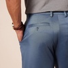 Amazon Essentials Men’s Classic-Fit 9″ Inseam Moisture-Wicking Golf Shorts, Functional Pockets (Available in Big & Tall)(Indigo Blue)
