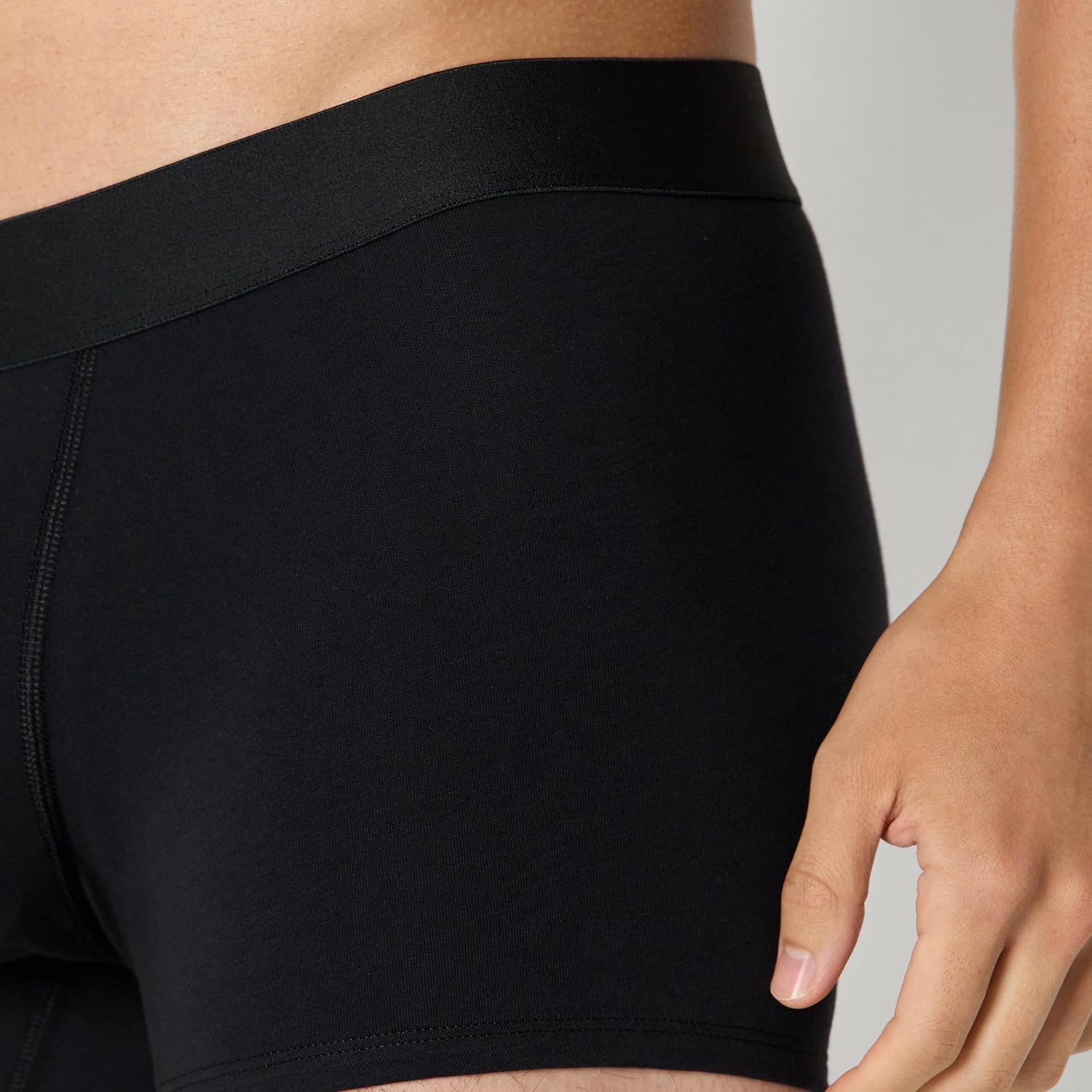 image:imageAmazon Essentials Mens Cotton Jersey Boxer Shorts Underwear Pack of 5Gray Heather Black White