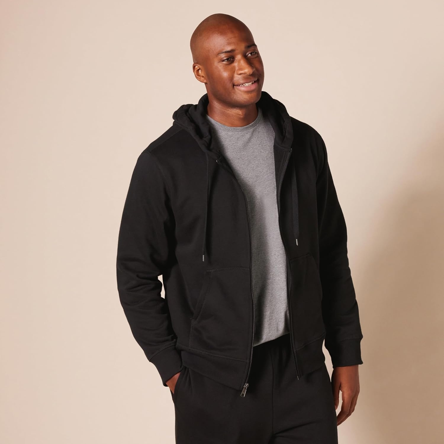image:imageAmazon Essentials Mens FullZip Fleece Hoodie Sweatshirt Available in Big amp TallBlack