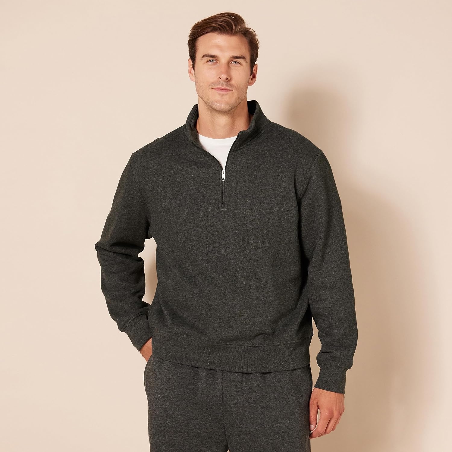 image:imageAmazon Essentials Mens LongSleeve QuarterZip Pullover Fleece SweatshirtCharcoal Heather
