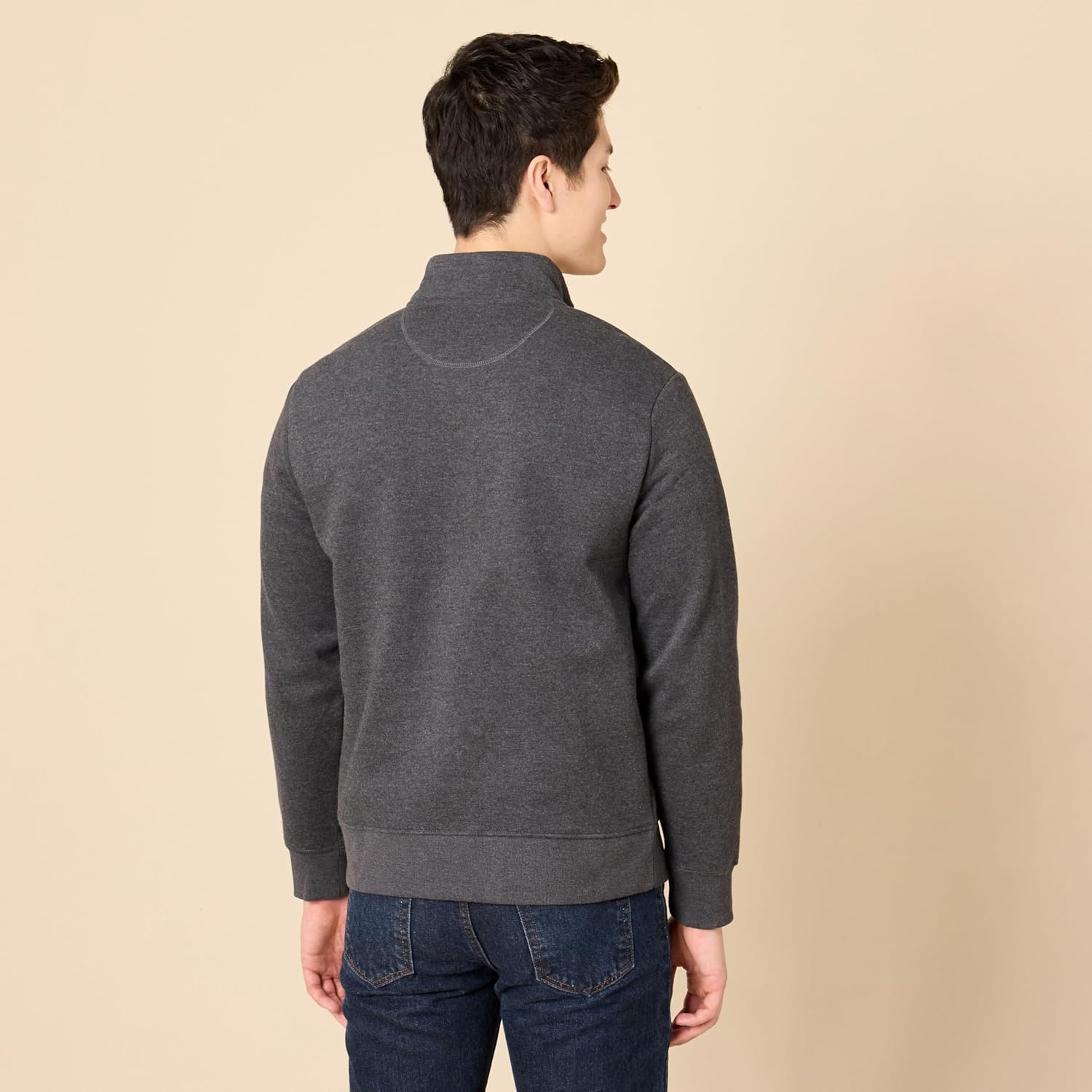 image:imageAmazon Essentials Mens LongSleeve QuarterZip Pullover Fleece SweatshirtCharcoal Heather