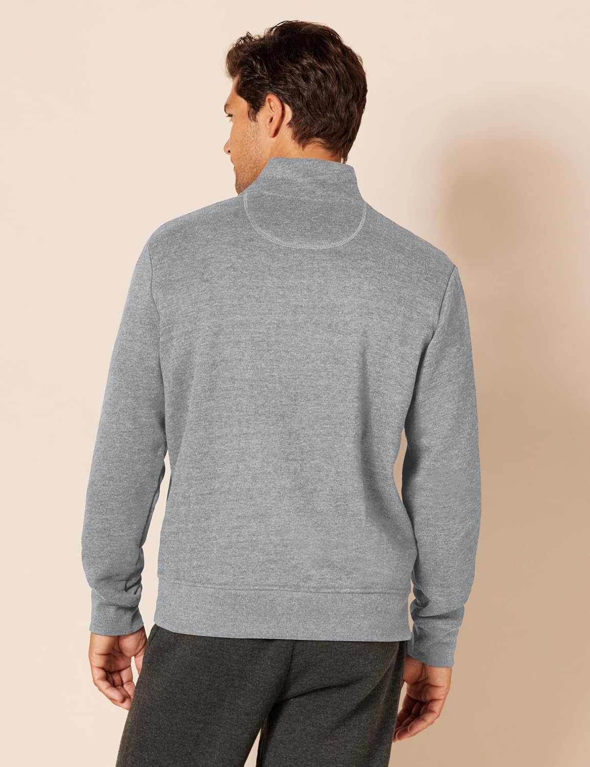 image:imageAmazon Essentials Mens LongSleeve QuarterZip Pullover Fleece SweatshirtMedium Grey Heather