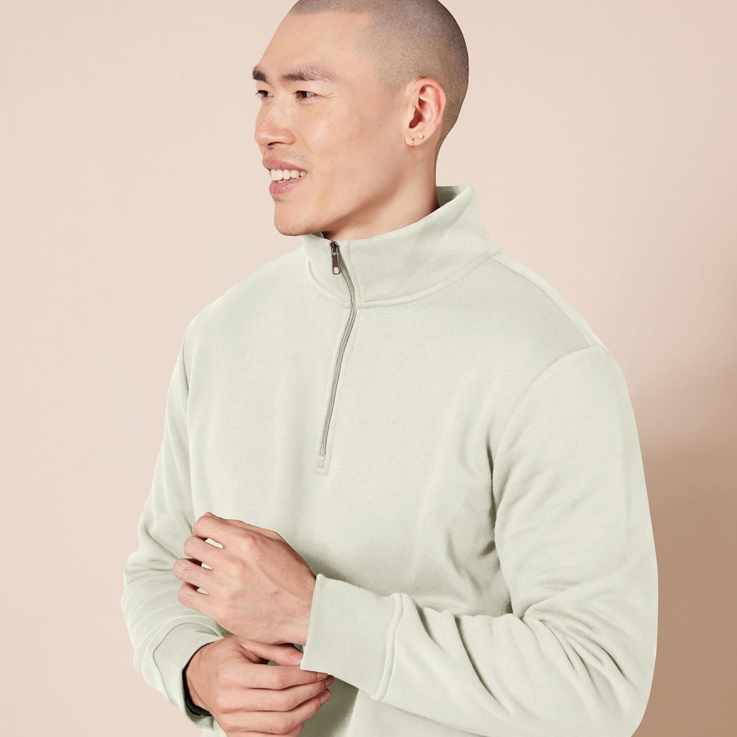 image:imageAmazon Essentials Mens LongSleeve QuarterZip Pullover Fleece SweatshirtOffwhite