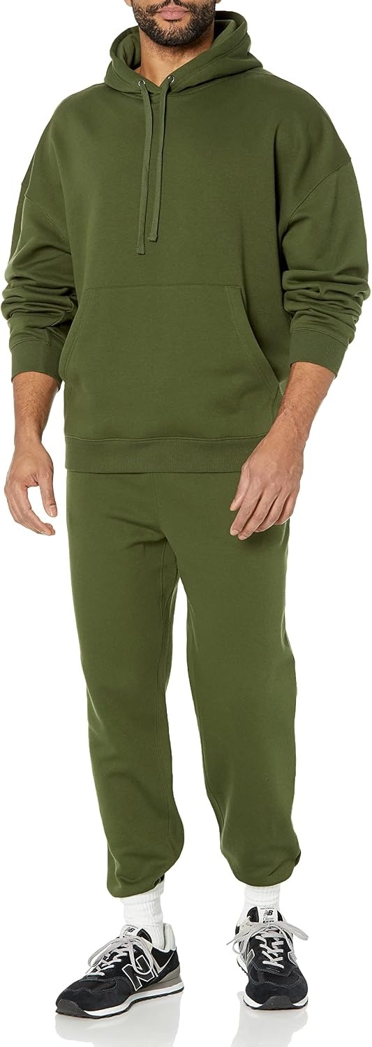 image:imageAmazon Essentials Mens OversizedFit Heavyweight Hooded Sweatshirt Available in Big amp TallDark Olive