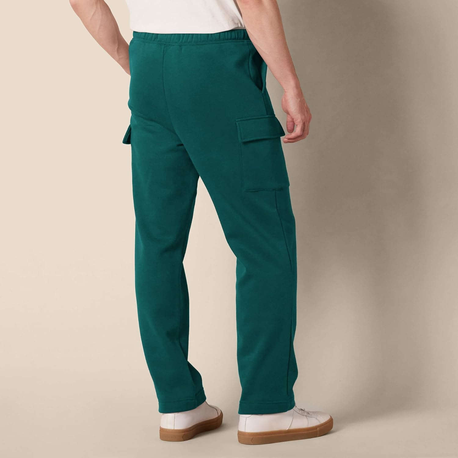 image:imageAmazon Essentials Mens Relaxed Fit Cargo Fleece Sweatpants with Open BottomDark Green