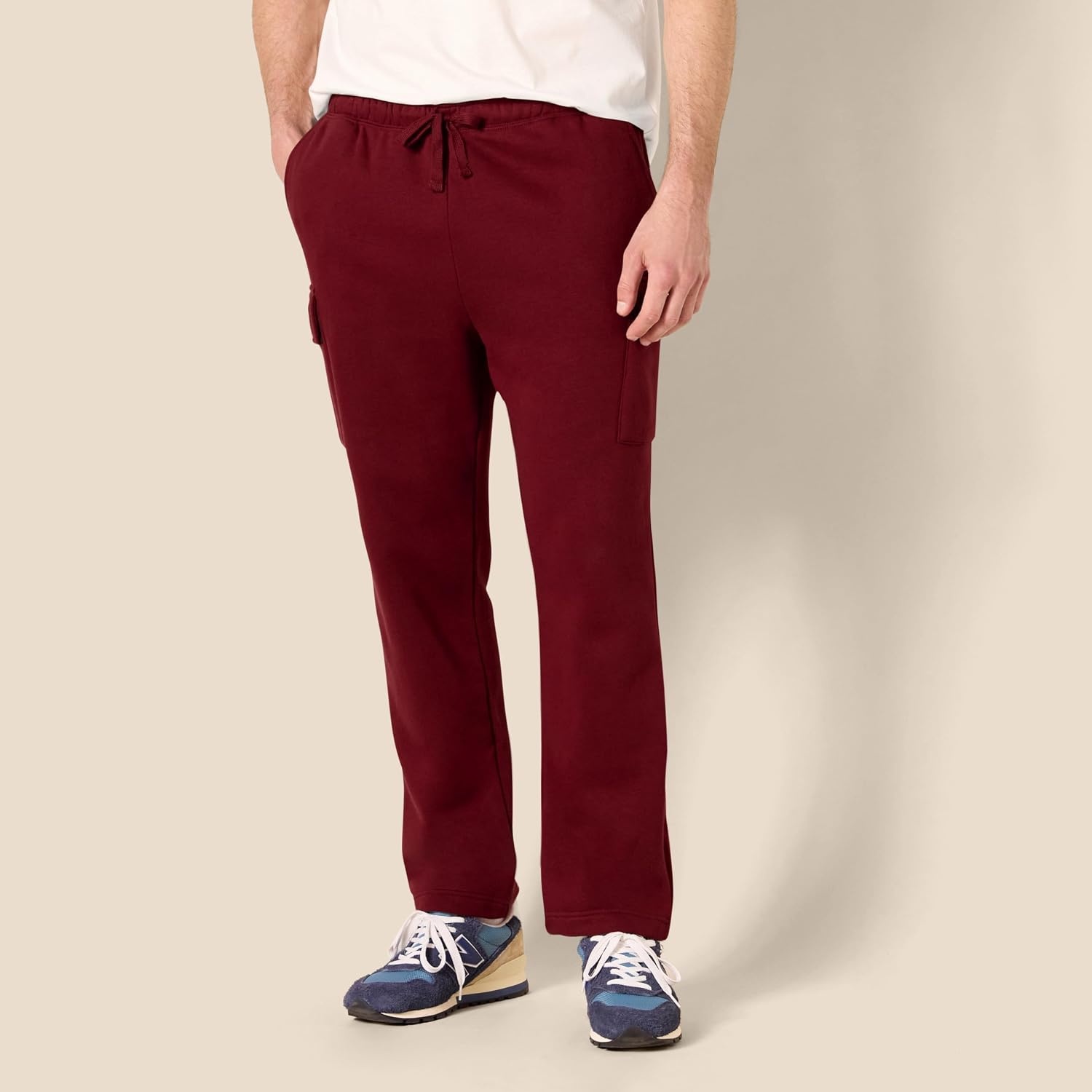 image:imageAmazon Essentials Mens Relaxed Fit Cargo Fleece Sweatpants with Open BottomDeep Red