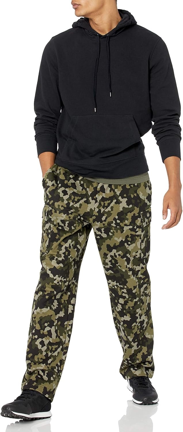 image:imageAmazon Essentials Mens Relaxed Fit Cargo Fleece Sweatpants with Open BottomOlive Geo Camo