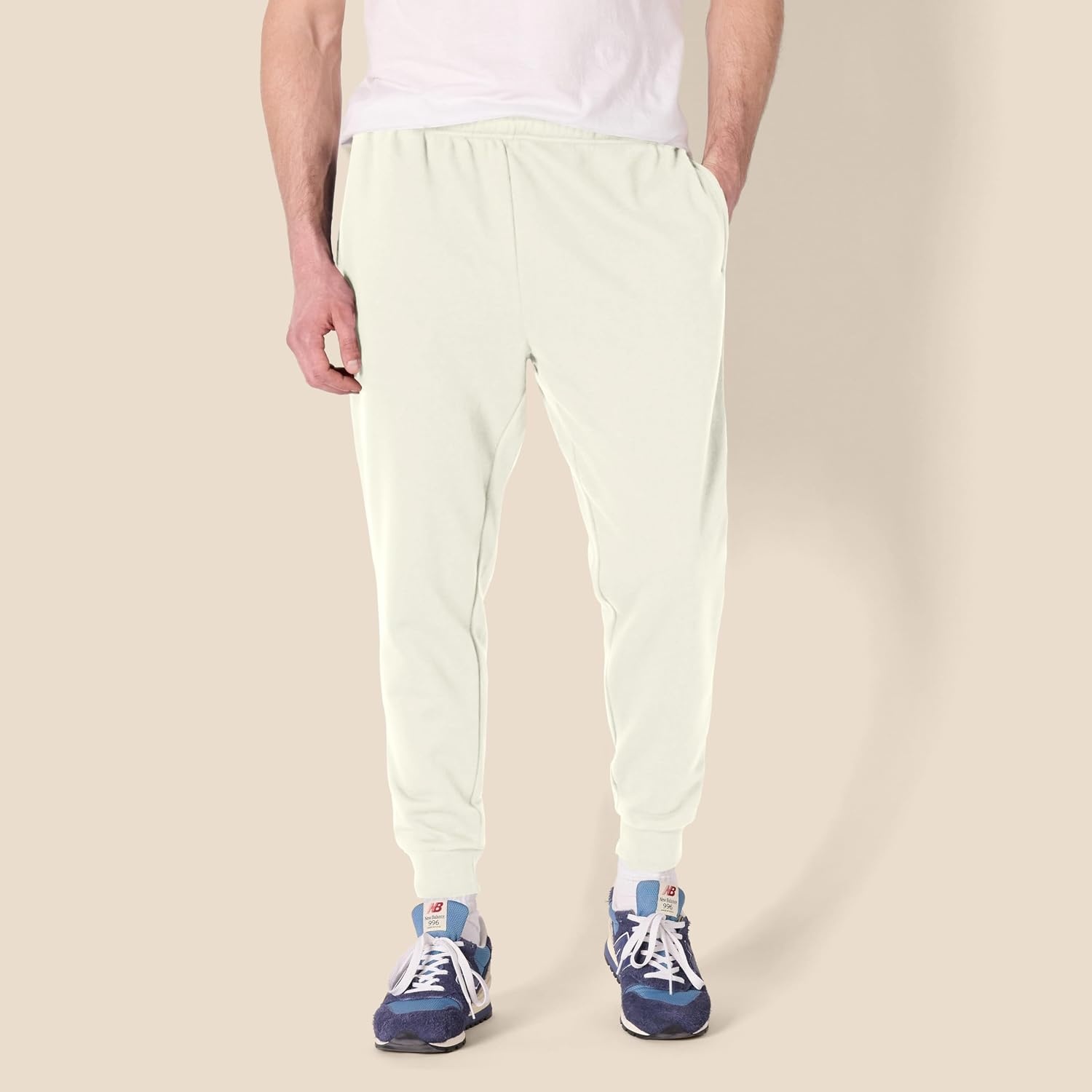 image:imageAmazon Essentials Mens Relaxed Fit Fleece Joggers Sweatpants Drawstring Waist Tapered Leg Ribbed Cuffs Brushed InteriorOffwhite