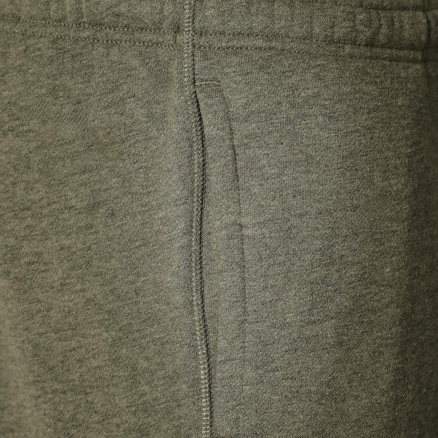 image:imageAmazon Essentials Mens Relaxed Fit Fleece Joggers Sweatpants Drawstring Waist Tapered Leg Ribbed Cuffs Brushed InteriorOlive