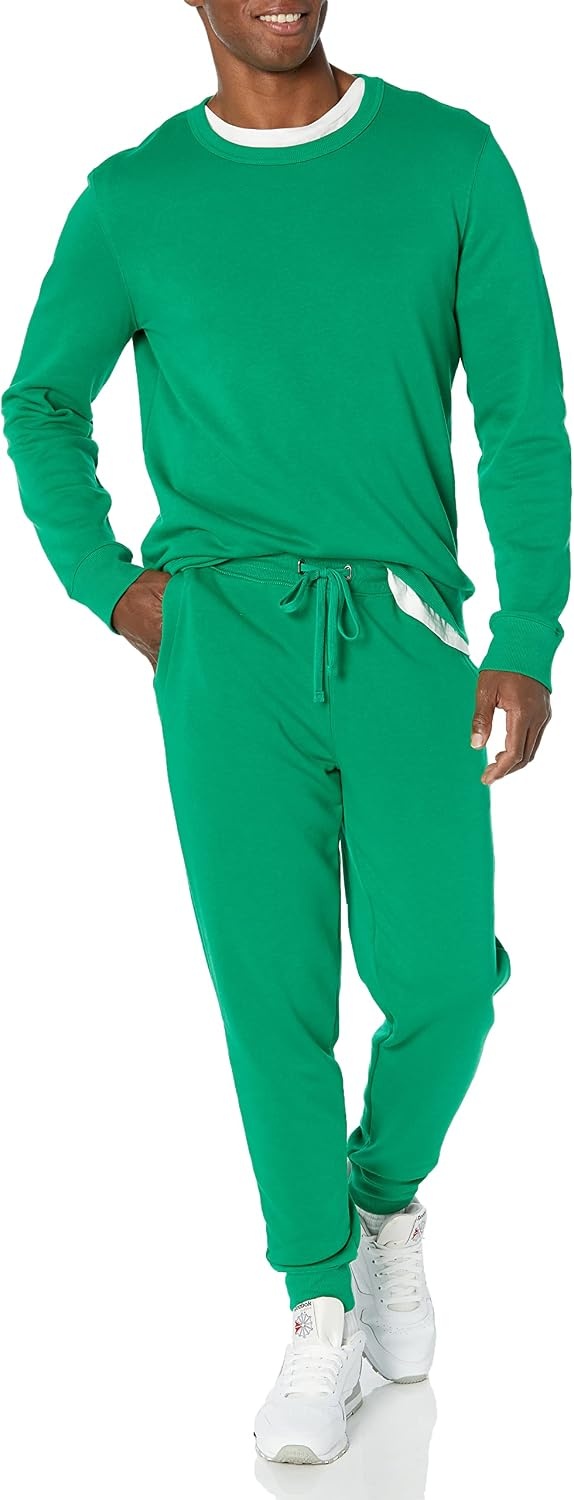 image:imageAmazon Essentials Mens Relaxed Fit Jogger Pants Lightweight French Terry LoungewearGreen