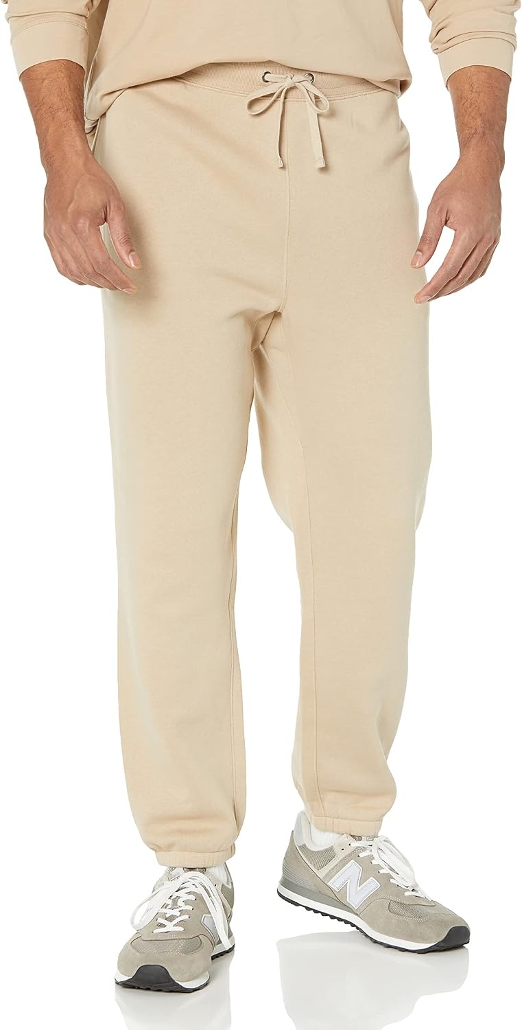 image:imageAmazon Essentials Mens RelaxedFit Sweatpants with Drawstring Waist ClosedBottomTan