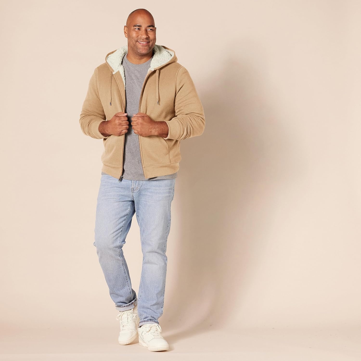 image:imageAmazon Essentials Mens SherpaLined FullZip Fleece Hoodie SweatshirtCamel Heather