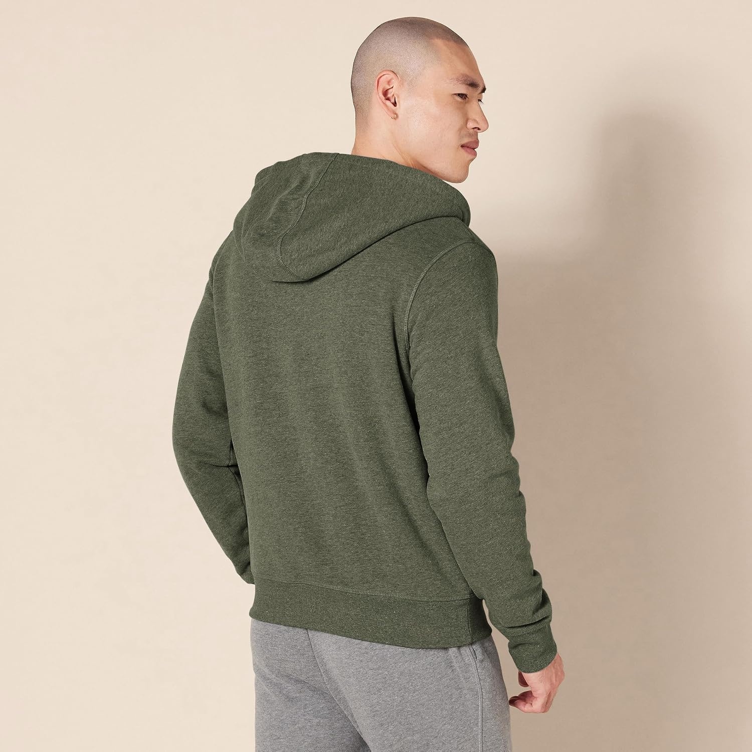 image:imageAmazon Essentials Mens SherpaLined FullZip Fleece Hoodie SweatshirtOlive