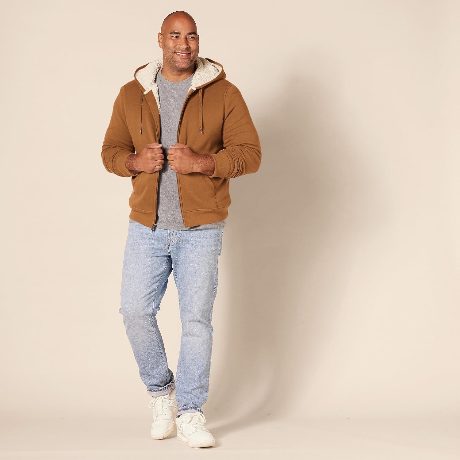 image:imageAmazon Essentials Mens SherpaLined FullZip Fleece Hoodie SweatshirtToffee Brown